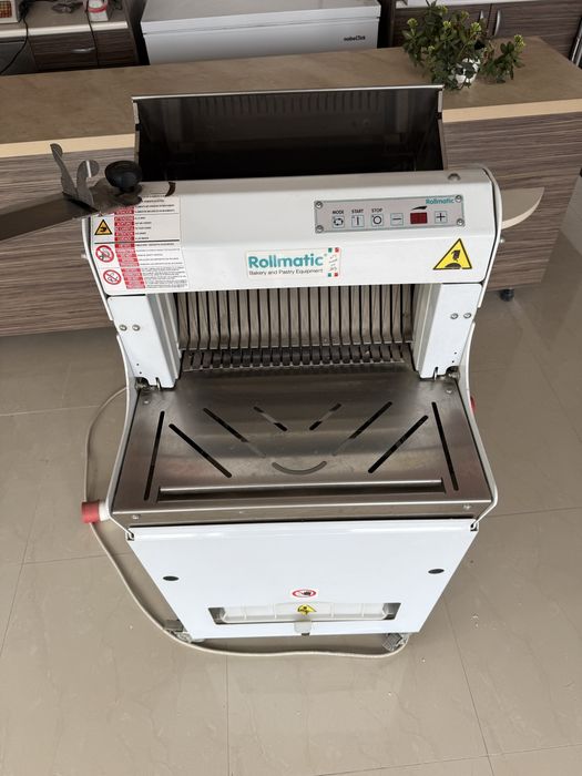 Vand Feliator de paine pentru brutarie/magazin