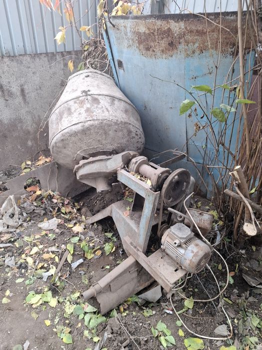 Продам бетономешалку