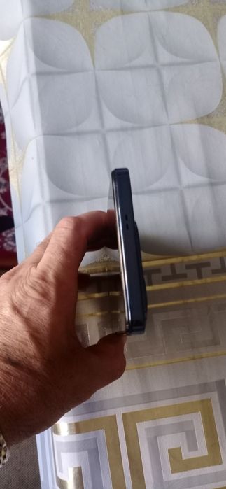 Продам Мобилу Infinix