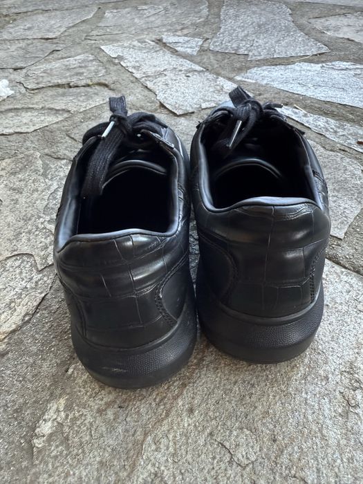 Черни обувки Guess