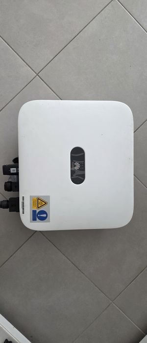 Invertor Huawei SUN2000-10KTL-M1