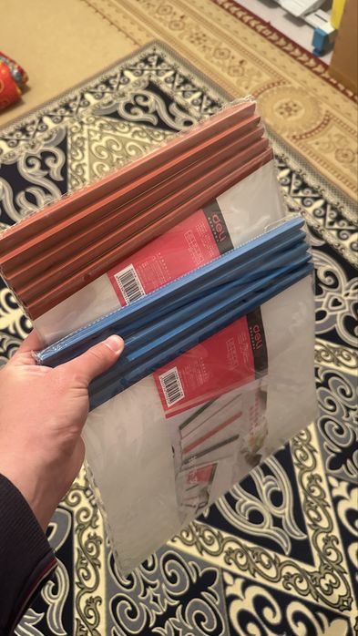 Папки новые концтовары дешево