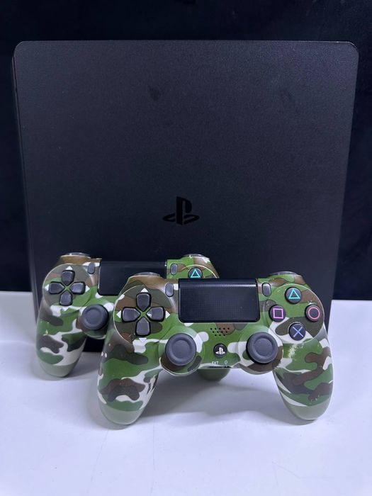 PS4 Slim  Память: 1TB