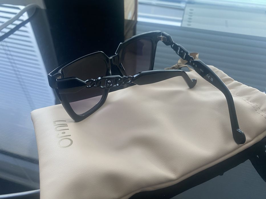 Оригинални слънчеви очила Liu Jo