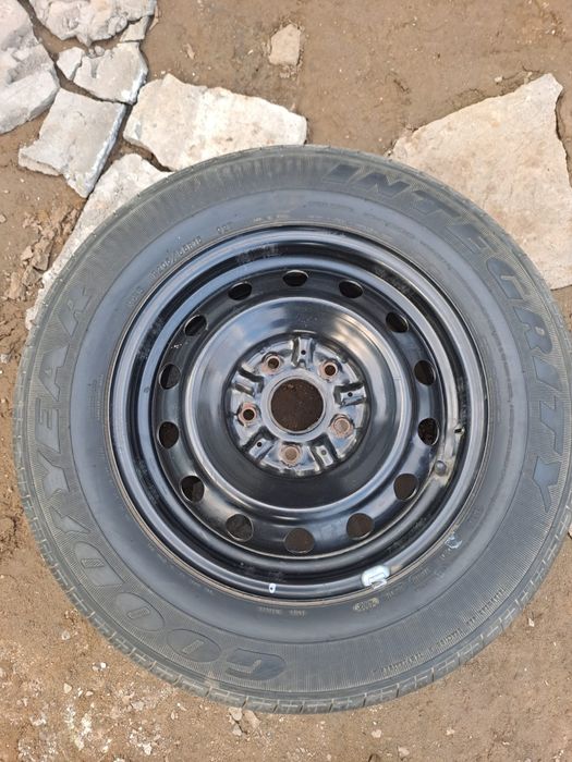 Продам  запасное колеса