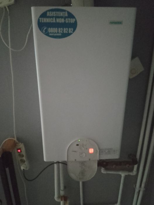 Vând centrală termică pe gaz