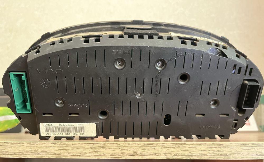 Щиток приборов.