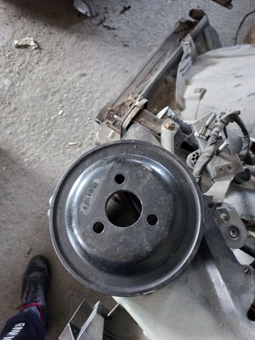 Fulie pompa servo bmw motor n47