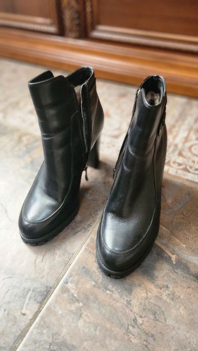 Сапоги жен 39 размер кимех фирма почти новый