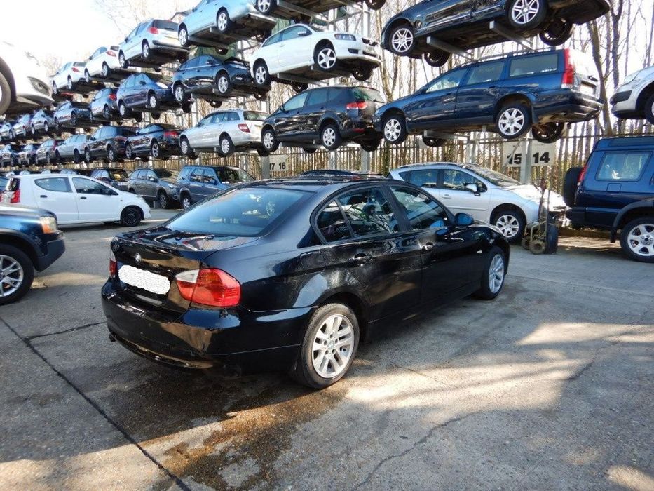 Aripa dreapta spate BMW E90 2006 SEDAN 2.0 i N46B20B