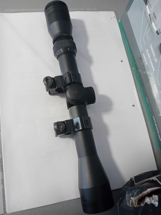 Luneta arma Optima 3-9×32. Pret 200 lei fix.