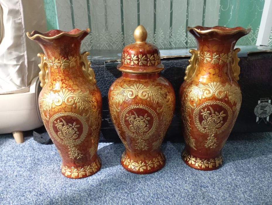 Керамические вазы 3 шт