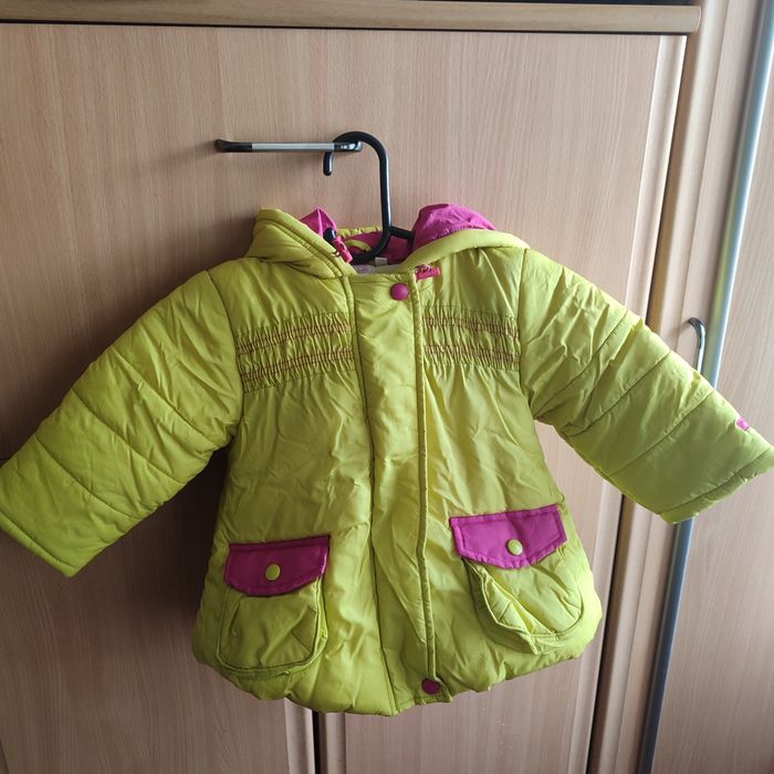 Продам осенние куртки