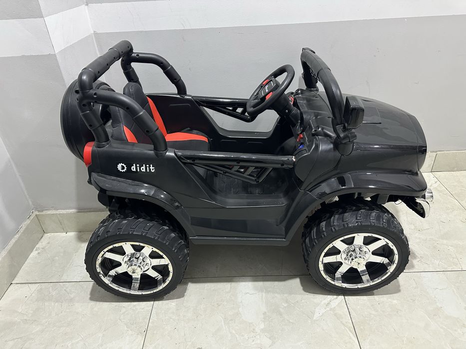 Детская машина идеал холатда