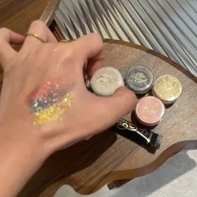 косметика для макияжа