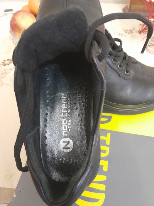 Полуботинки женские 36р