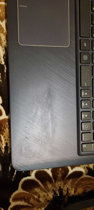 Ноутбук Asus core i7-8550u