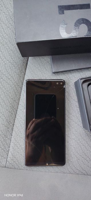 Samsung s10 plus 8/128 sotiladi
