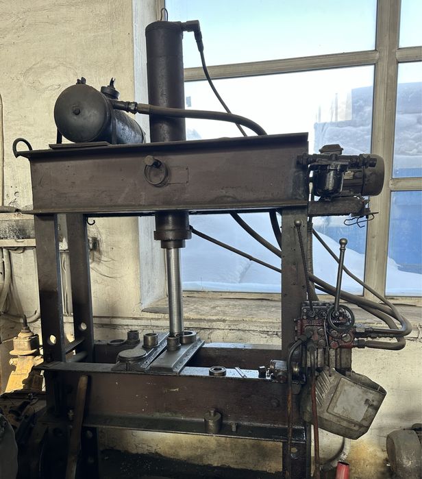 Производтсвенная база