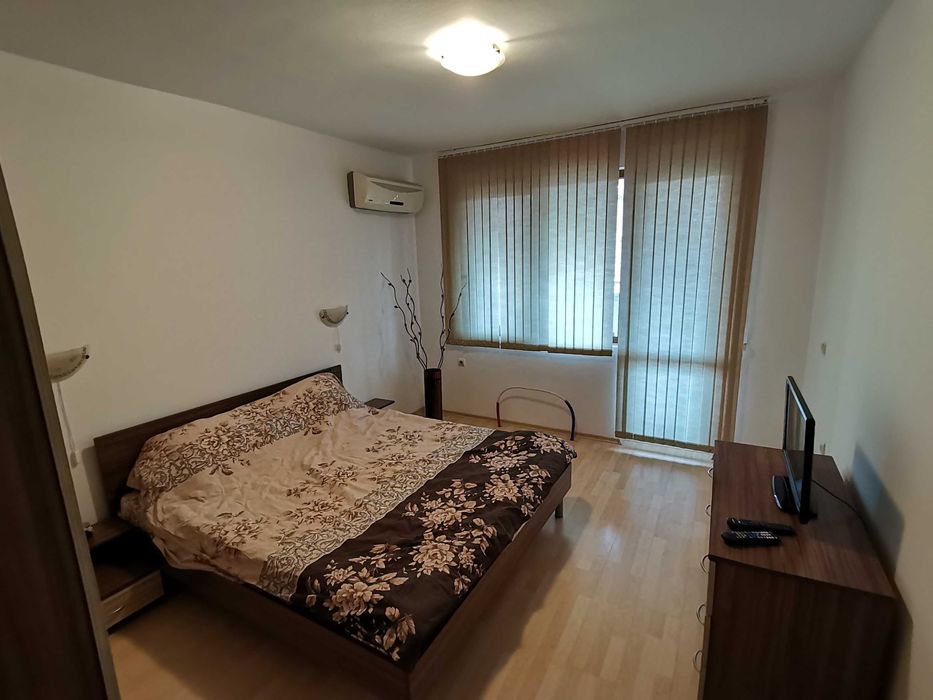 Дава се под наем Двустаен апартамент в Бургас, Лазур - 78 кв.м за 484.5 € - Снимка #3