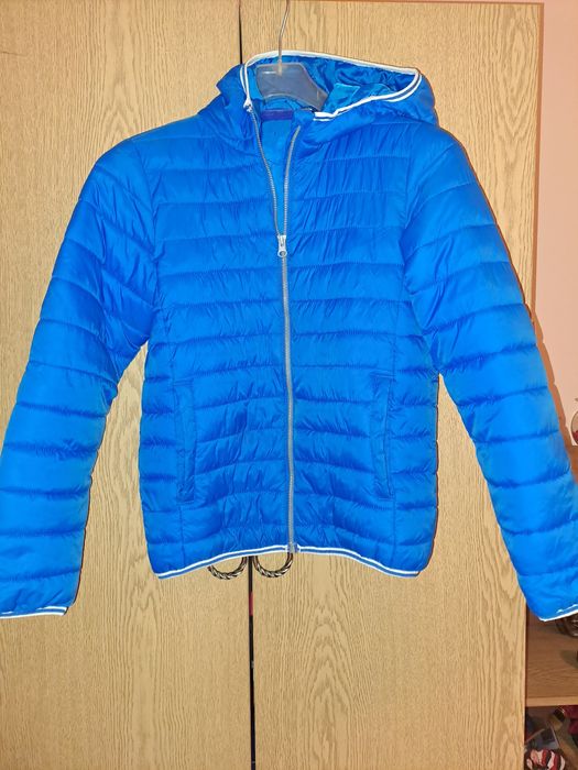 Яке унисекс 146 см и суичер Nike  137-147 см.