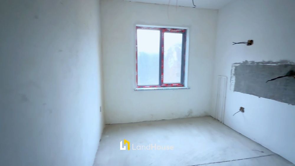 Срочно 3 хона + - 70квм Урикзор Резиденс