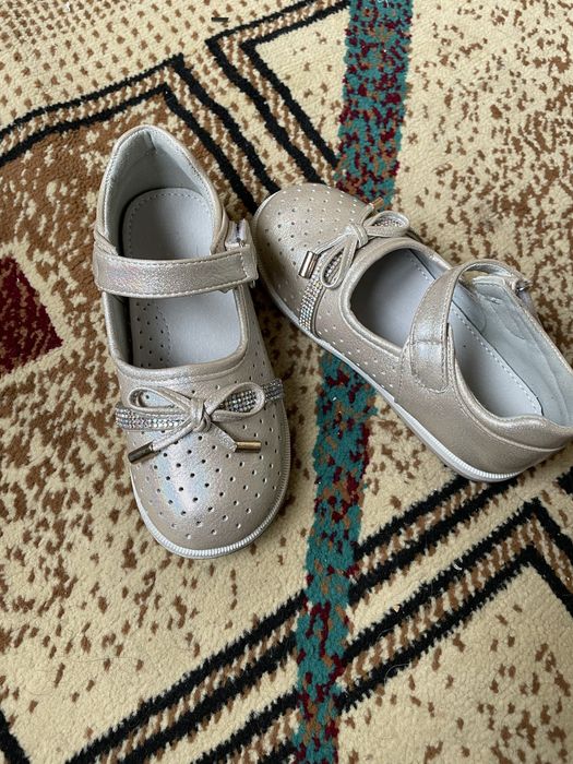 Туфли для девочки