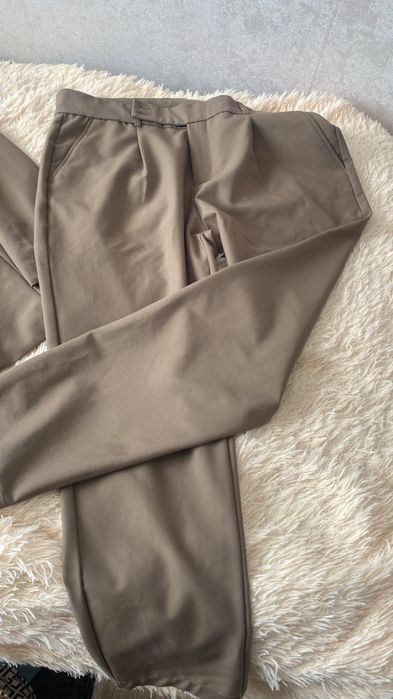 Продам костюм мужской