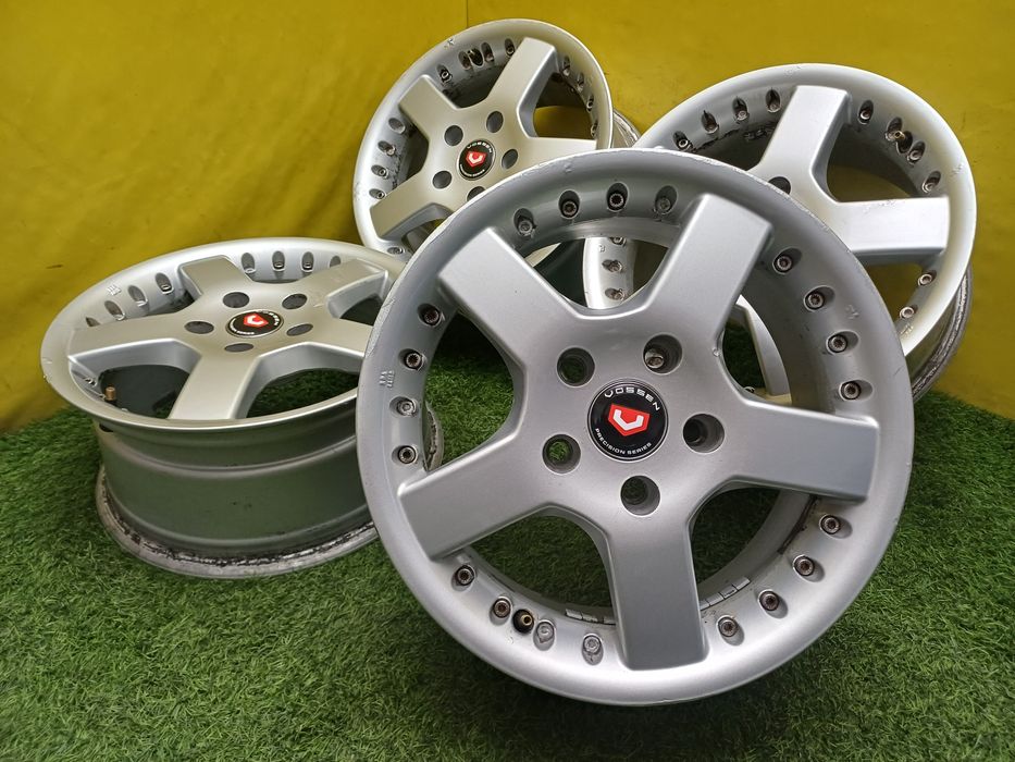 Диски R15 5x114.3 на Mitsubishi и другие.