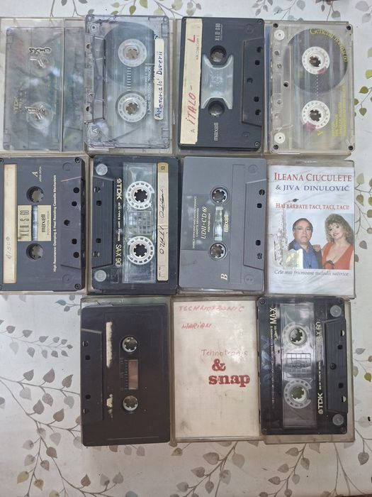 Casete audio,manele,povesti,vintage