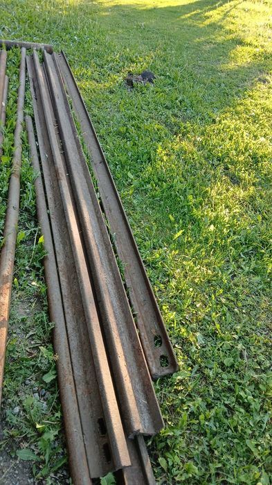 Продаётся 4 рельса ПО 4 метра