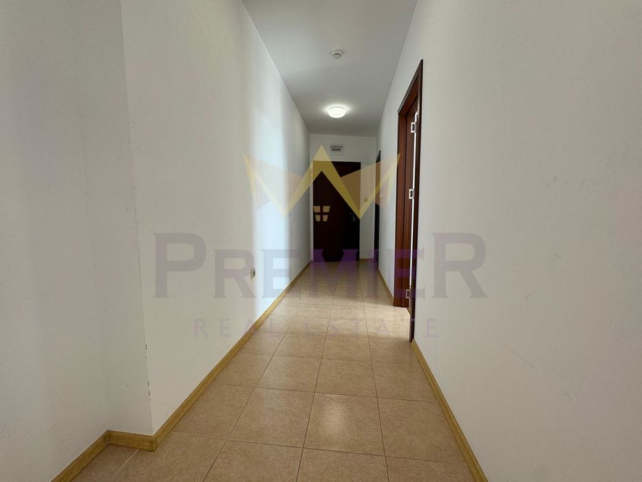 Продава се Двустаен апартамент в к.к. Слънчев бряг - 73 кв.м за 665 €/кв.м - Снимка #2