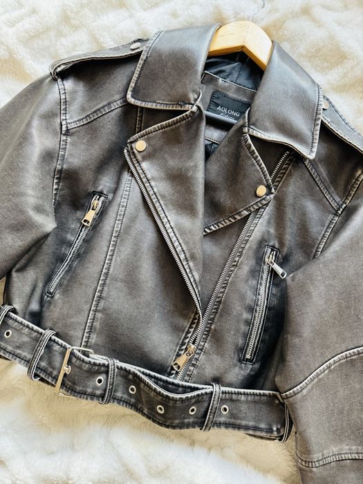 Дамско кожено яке