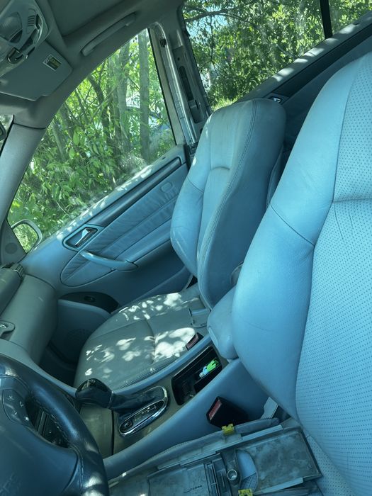 Mercedes c220 w203 на части