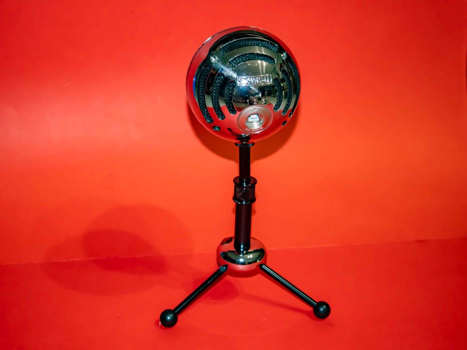 Logitech Blue Snowball Хром USB кондензаторен микрофон запис стрийминг