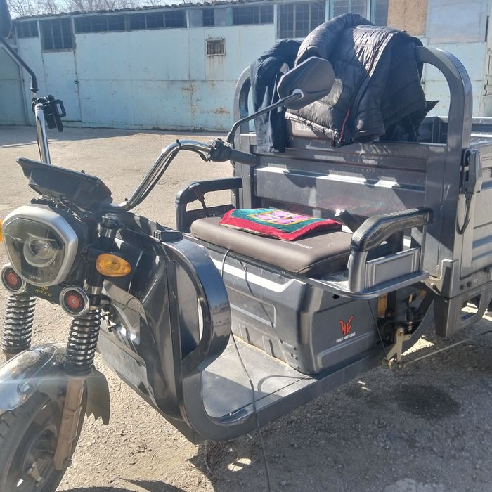 Продам мото трицикл