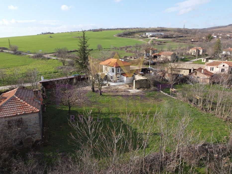 Продава се Къща в с. Манастир, Област Варна - 100 кв.м за 408 €/кв.м - Снимка #5