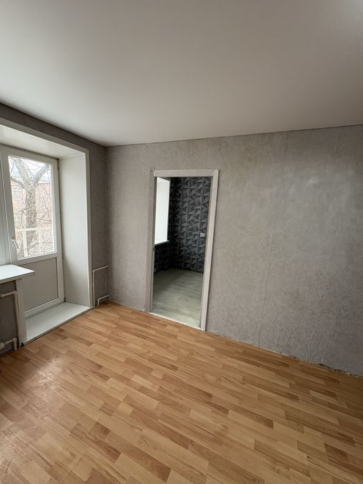 Очень срочно продаю квартиру