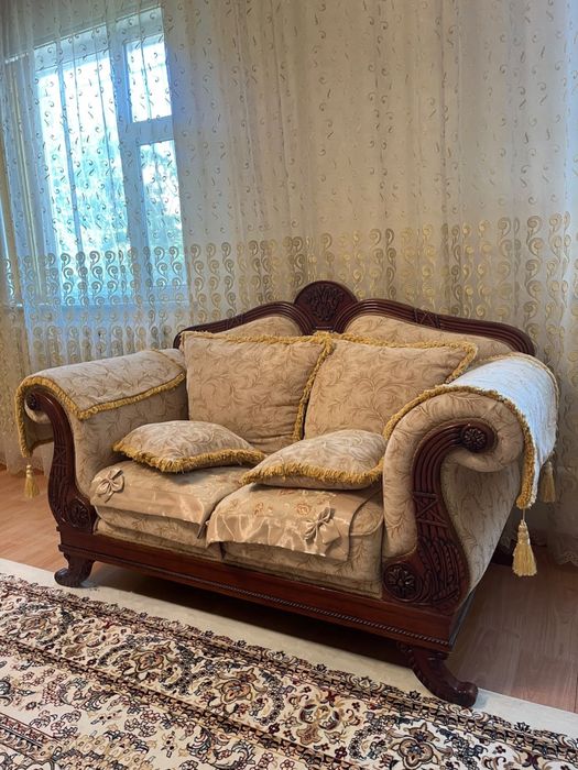 Диваны. Гостинная мебель