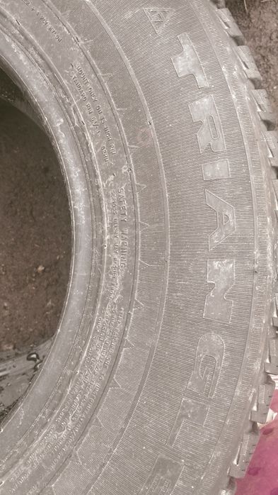 Продам шины 225/70/15С