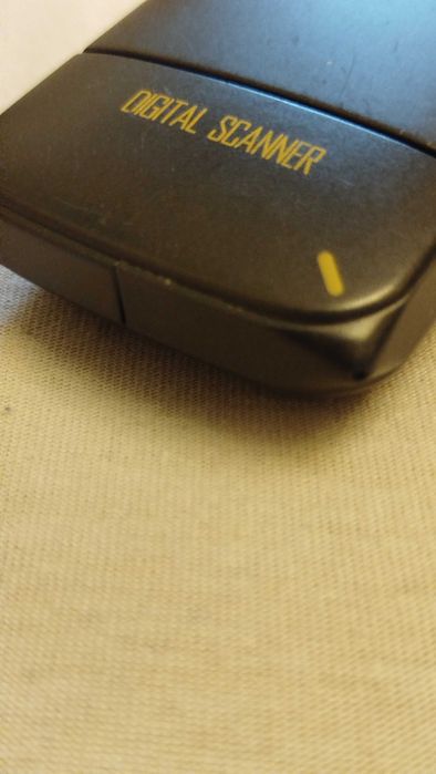 Vând telecomanda VHS Panasonic