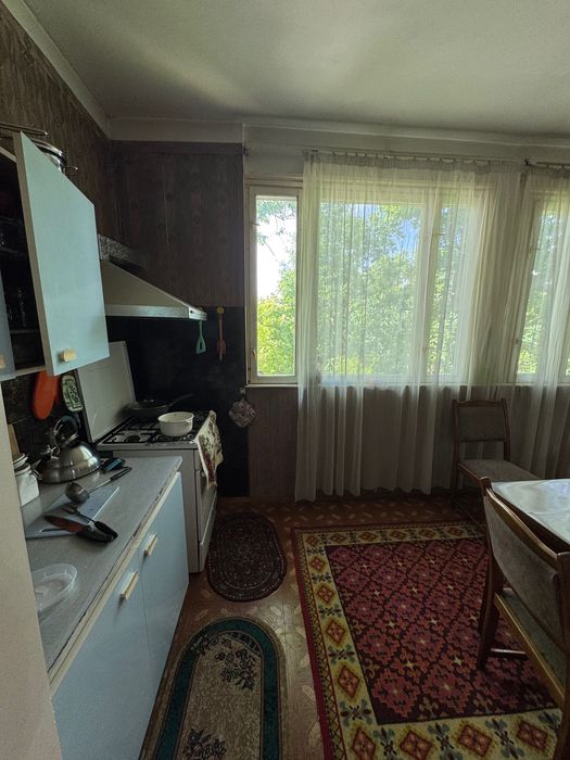 Продам квартиру 4/4/4