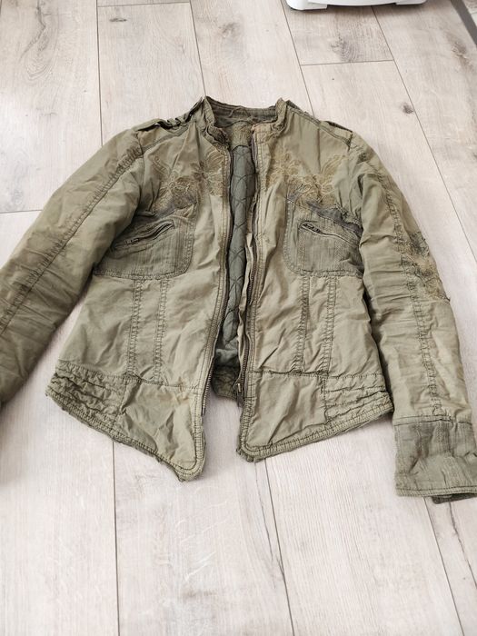 Страхотно якенце