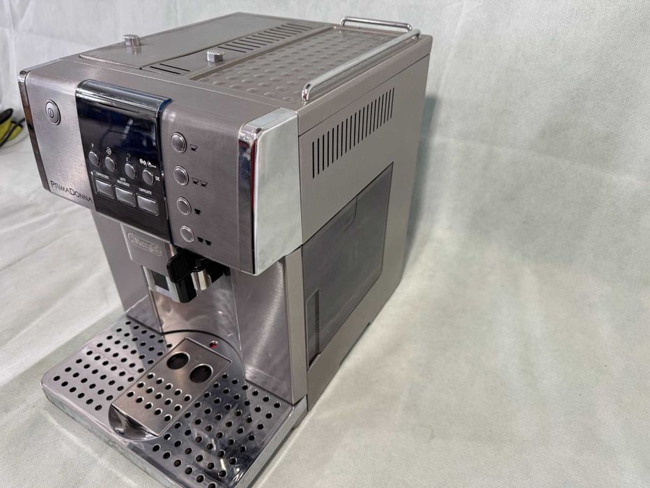 Кафемашина - Delonghi PrimaDonna ESAM6620 / 1350W, 15 bar, 1.8 l