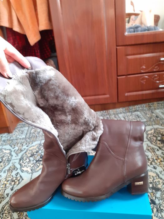 Женские сапоги натуральные