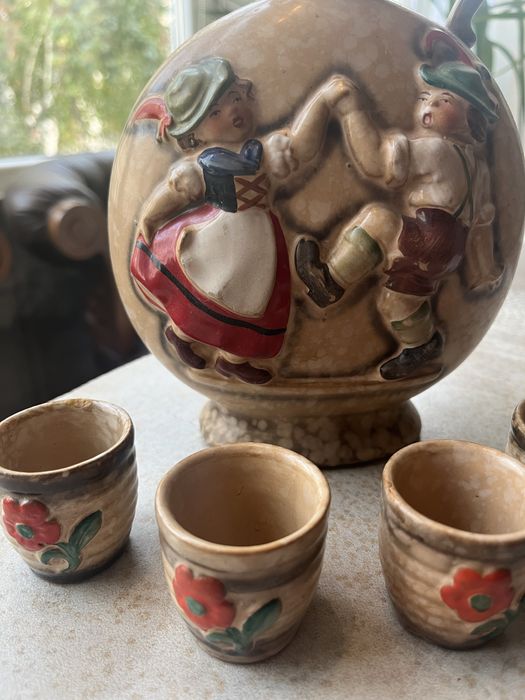 Антикварен  немски сервиз за алкохол