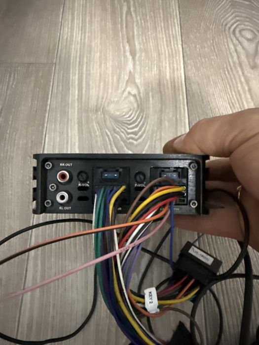 Продам магнитолу андроид Teyes CC3L