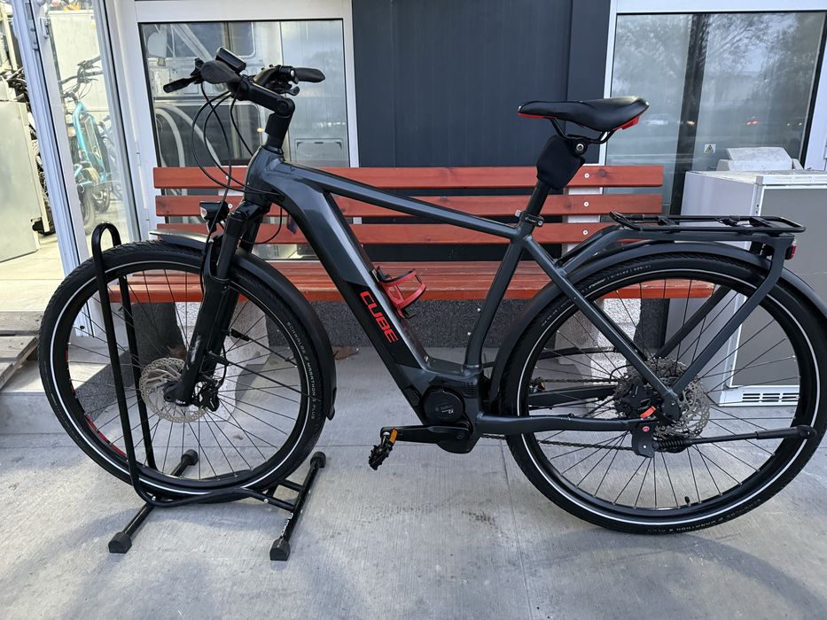 Електрически велосипед CUBE KATHMANDU 28/L