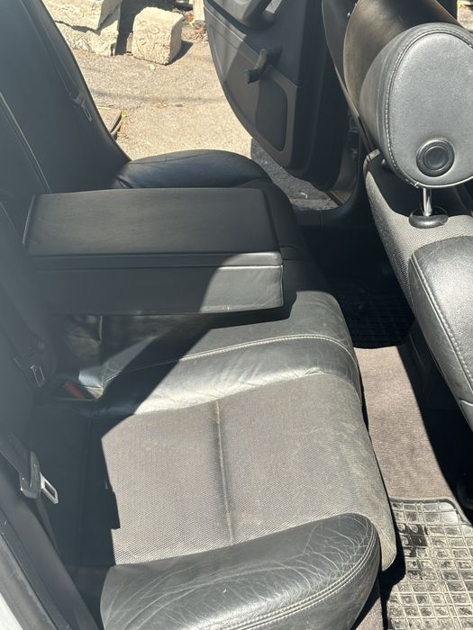 Продавам ауди а4 б6 на части