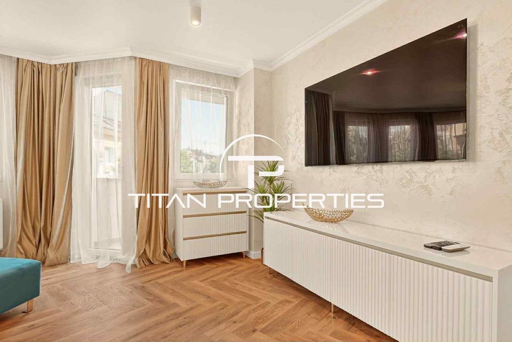 Дава се под наем Тристаен апартамент в Варна, Център - 100 кв.м за 1650 € - Снимка #3